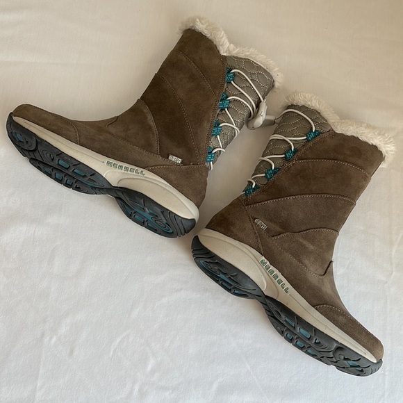 Merrell Jovilee winter boots Boulder/Sea Fog, W6 EUC very clean! - Picture 5 of 13